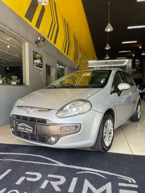 FIAT Punto 1.6 16V 4P ESSENCE FLEX, Foto 1