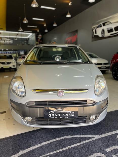 FIAT Punto 1.6 16V 4P ESSENCE FLEX, Foto 2