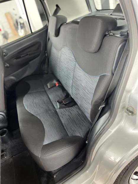 FIAT Uno 1.0 FLEX EVO ATTRACTIVE, Foto 5