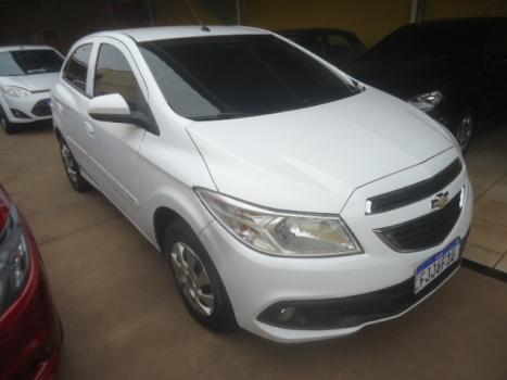 CHEVROLET Onix Hatch 1.0 4P FLEX LT, Foto 2