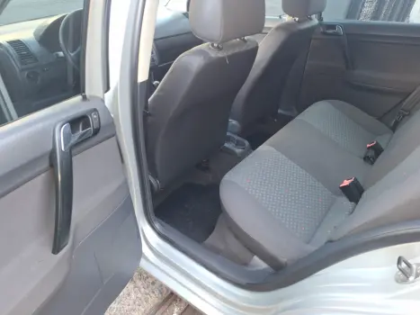 VOLKSWAGEN Polo Sedan 1.6 4P, Foto 11