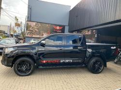 TOYOTA Hilux Caminhonete 2.8 16V SRV 4X4 DIESEL CABINE DUPLA AUTOMTICO