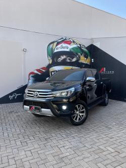 TOYOTA Hilux Caminhonete 2.8 16V SRX 4X4 TURBO DIESEL CABINE DUPLA AUTOMTICO
