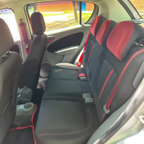 FIAT Palio 1.6 16V 4P FLEX SPORTING, Foto 7