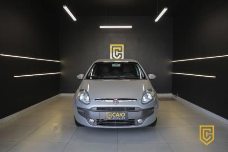 FIAT Punto 1.6 16V 4P ESSENCE FLEX, Foto 2