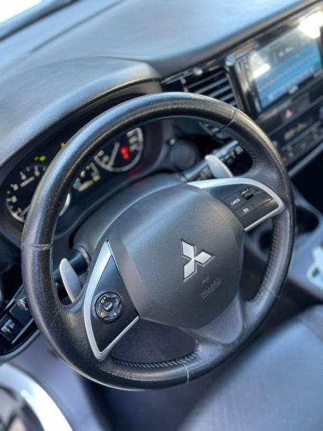 MITSUBISHI Outlander 2.0 16V 4P AUTOMTICO, Foto 21