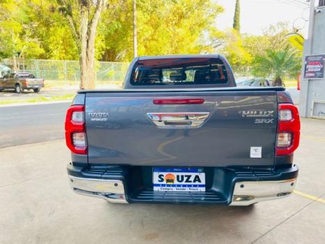 TOYOTA Hilux Caminhonete 2.8 16V SRX 4X4 DIESEL CABINE DUPLA AUTOMTICO, Foto 8