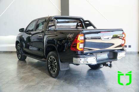 TOYOTA Hilux Caminhonete 2.8 16V SRX 4X4 TURBO DIESEL CABINE DUPLA AUTOMTICO, Foto 4