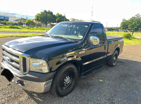 FORD F-250 3.9 XLT SUPER DUTY CABINE SIMPLES DIESEL, Foto 1