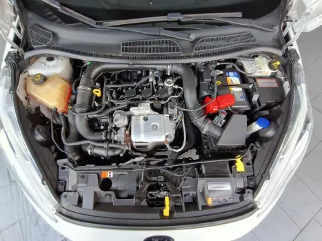 FORD Fiesta Hatch 1.0 12V 4P TITANIUM PLUS ECOBOOST TURBO POWERSHIFT AUTOMTICO, Foto 17
