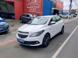 CHEVROLET Onix Hatch 1.0 4P FLEX SELEO