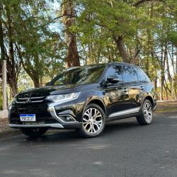 MITSUBISHI Outlander 2.2 16V 4P 4X4 DIESEL AUTOMTICO