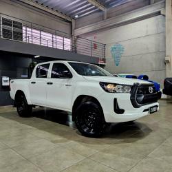 TOYOTA Hilux Caminhonete 2.8 16V 4P POWER PACK TURBO DIESEL 4X4 CABINE DUPLA