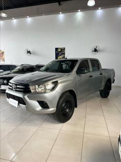 TOYOTA Hilux Caminhonete 2.8 4P 4X4 DIESEL CABINE DUPLA