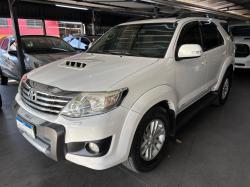 TOYOTA Hilux SW4 3.0 16V 4P SRV 4X4 7 LUGARES TURBO DIESEL AUTOMTICO