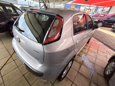 FIAT Punto 1.6 16V 4P ESSENCE FLEX, Foto 5