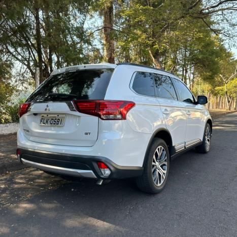 MITSUBISHI Outlander 3.0 V6 24V 4P GT 4X4 AUTOMTICO, Foto 4