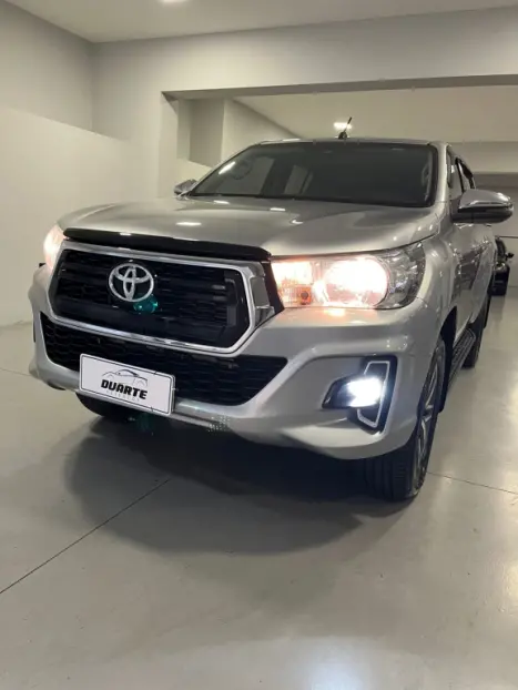 TOYOTA Hilux Caminhonete 2.8 16V SRV 4X4 DIESEL CABINE DUPLA AUTOMTICO, Foto 7