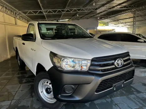 TOYOTA Hilux Caminhonete 2.8 4X4 DIESEL CABINE SIMPLES, Foto 3