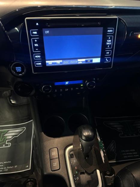 TOYOTA Hilux Caminhonete , Foto 15