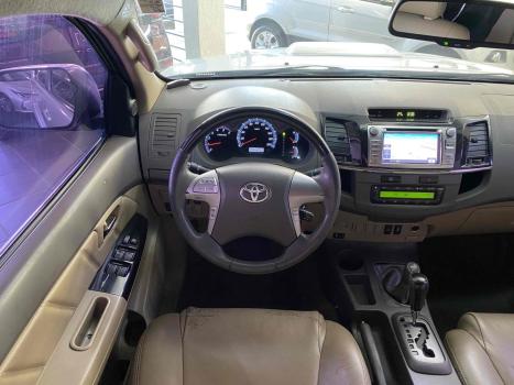 TOYOTA Hilux Caminhonete , Foto 16