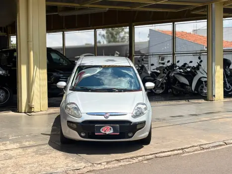 FIAT Punto 1.4 4P ATTRACTIVE FLEX, Foto 2