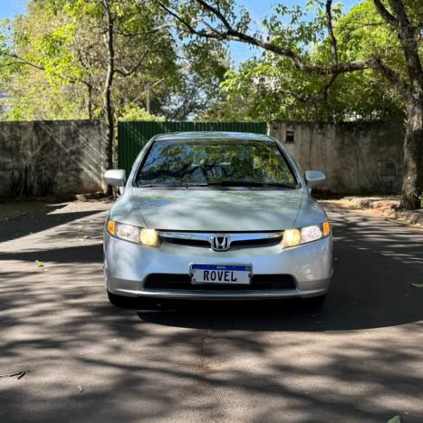 HONDA Civic 1.8 16V 4P FLEX LXS, Foto 2