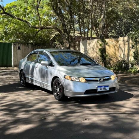 HONDA Civic 1.8 16V 4P FLEX LXS, Foto 3