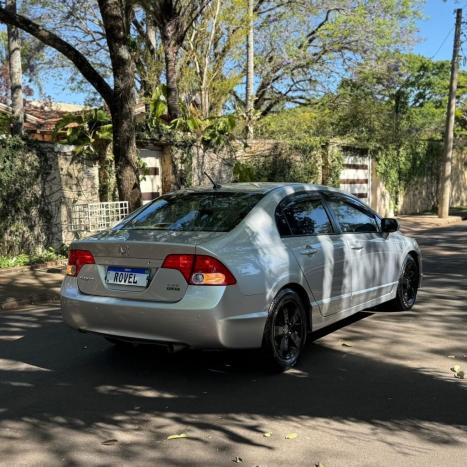 HONDA Civic 1.8 16V 4P FLEX LXS, Foto 6