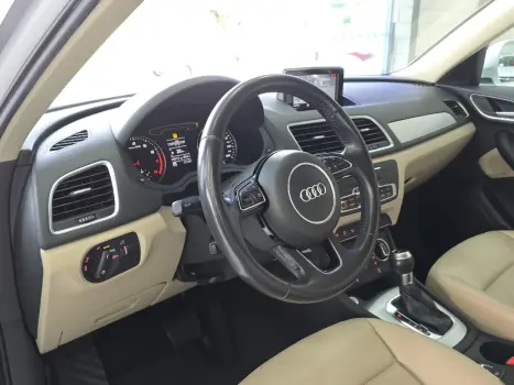 AUDI Q3 1.4 4P TFSI AMBIENTE S-TRONIC AUTOMTICO, Foto 15