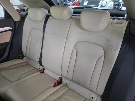 AUDI Q3 1.4 4P TFSI AMBIENTE S-TRONIC AUTOMTICO, Foto 17
