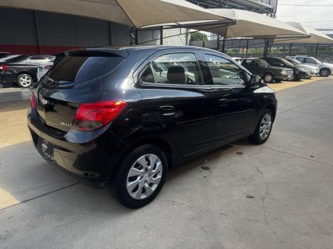 CHEVROLET Onix Hatch 1.4 4P FLEX LT, Foto 7