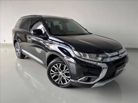 MITSUBISHI Outlander 2.2 16V 4P 4X4 DIESEL AUTOMTICO, Foto 2