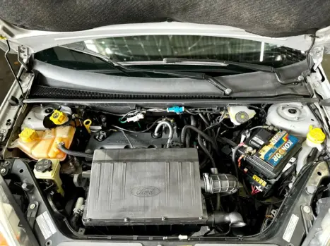 FORD Fiesta Hatch 1.6 4P FLEX, Foto 12