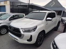 TOYOTA Hilux Caminhonete 2.8 16V SRX 4X4 TURBO DIESEL CABINE DUPLA AUTOMTICO