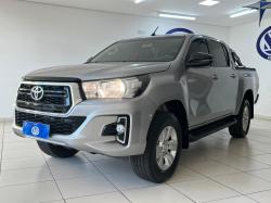 TOYOTA Hilux Caminhonete 2.8 16V 4P SR 4X4 DIESEL CABINE DUPLA AUTOMTICO