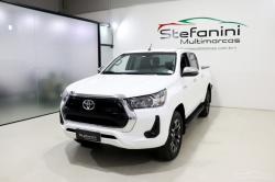 TOYOTA Hilux Caminhonete 2.8 16V SRV 4X4 DIESEL CABINE DUPLA AUTOMTICO