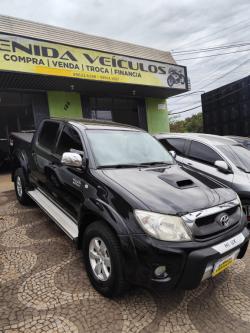 TOYOTA Hilux Caminhonete 3.0 16V 4P SRV TURBO DIESEL CABINE DUPLA