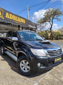 TOYOTA Hilux Caminhonete 3.0 4P 4X4 SRV TURBO DIESEL CABINE DUPLA LIMITED EDITION AUTOMTICO