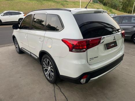 MITSUBISHI Outlander 2.0 16V 4P AUTOMTICO, Foto 4