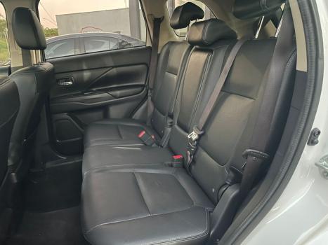 MITSUBISHI Outlander 2.0 16V 4P AUTOMTICO, Foto 6