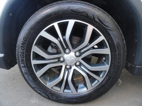 MITSUBISHI Outlander 2.0 16V 4P AUTOMTICO, Foto 22