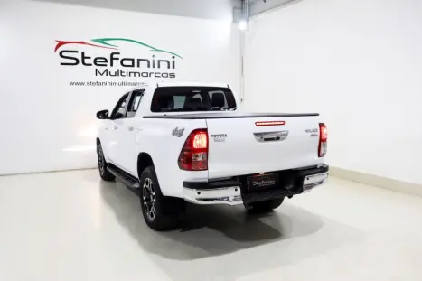 TOYOTA Hilux Caminhonete 2.8 16V SRV 4X4 DIESEL CABINE DUPLA AUTOMTICO, Foto 13