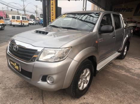 TOYOTA Hilux Caminhonete 3.0 4P SR TURBO DIESEL CABINE DUPLA, Foto 1