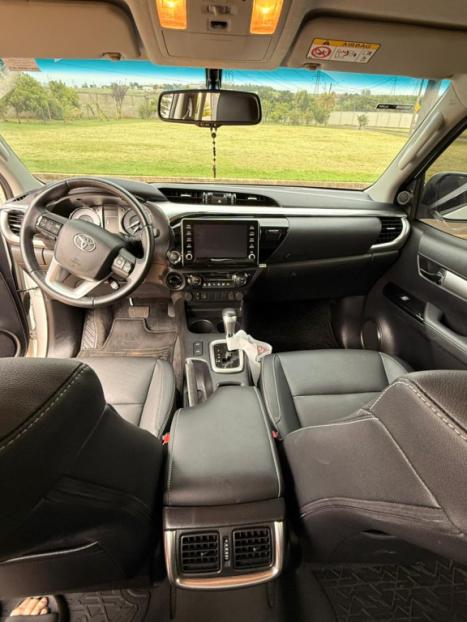 TOYOTA Hilux Caminhonete 2.8 16V SRV 4X4 DIESEL CABINE DUPLA AUTOMTICO, Foto 5