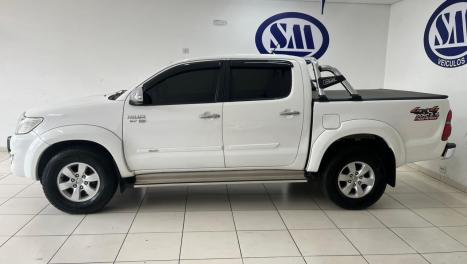 TOYOTA Hilux Caminhonete 2.7 16V 4P SRV FLEX 4X4  CABINE DUPLA AUTOMTICO, Foto 2