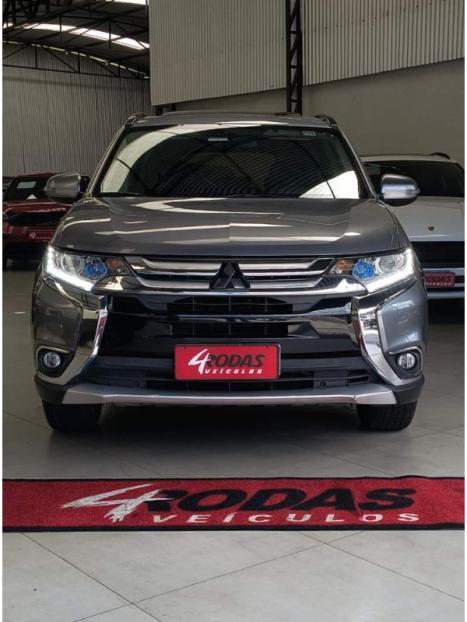 MITSUBISHI Outlander 2.0 16V 4P AUTOMTICO, Foto 2