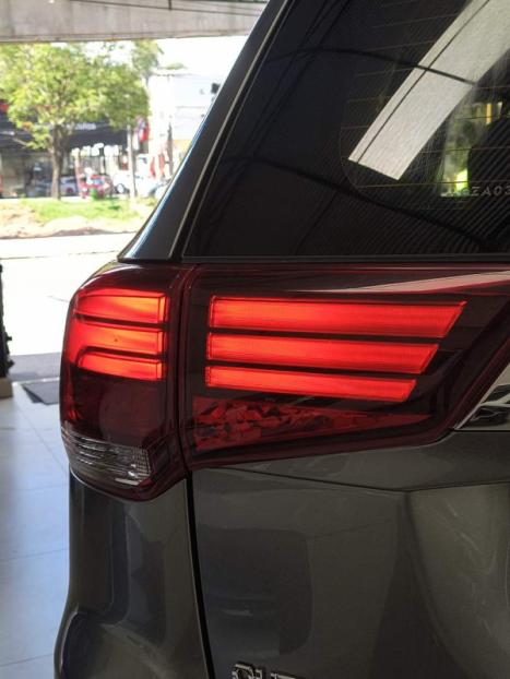 MITSUBISHI Outlander 2.0 16V 4P AUTOMTICO, Foto 3