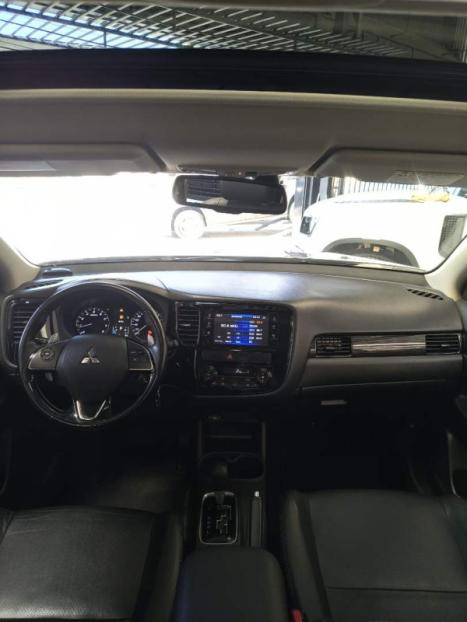MITSUBISHI Outlander 2.0 16V 4P AUTOMTICO, Foto 5