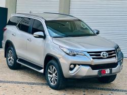 TOYOTA Hilux SW4 4.0 V6 24V 4P AUTOMTICO